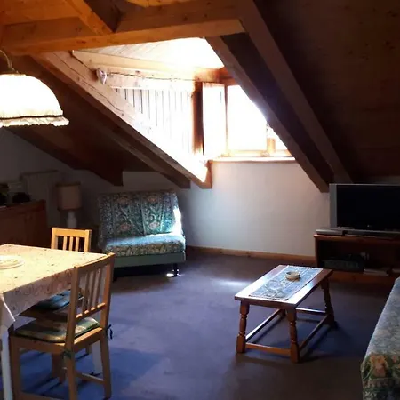 アパート Mansarda - Frazione Buic